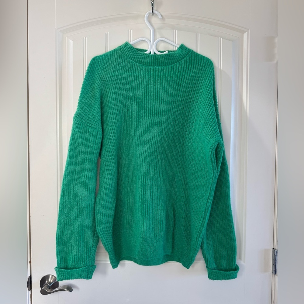 Green Ribbed Sweater - Picture 1 of 4